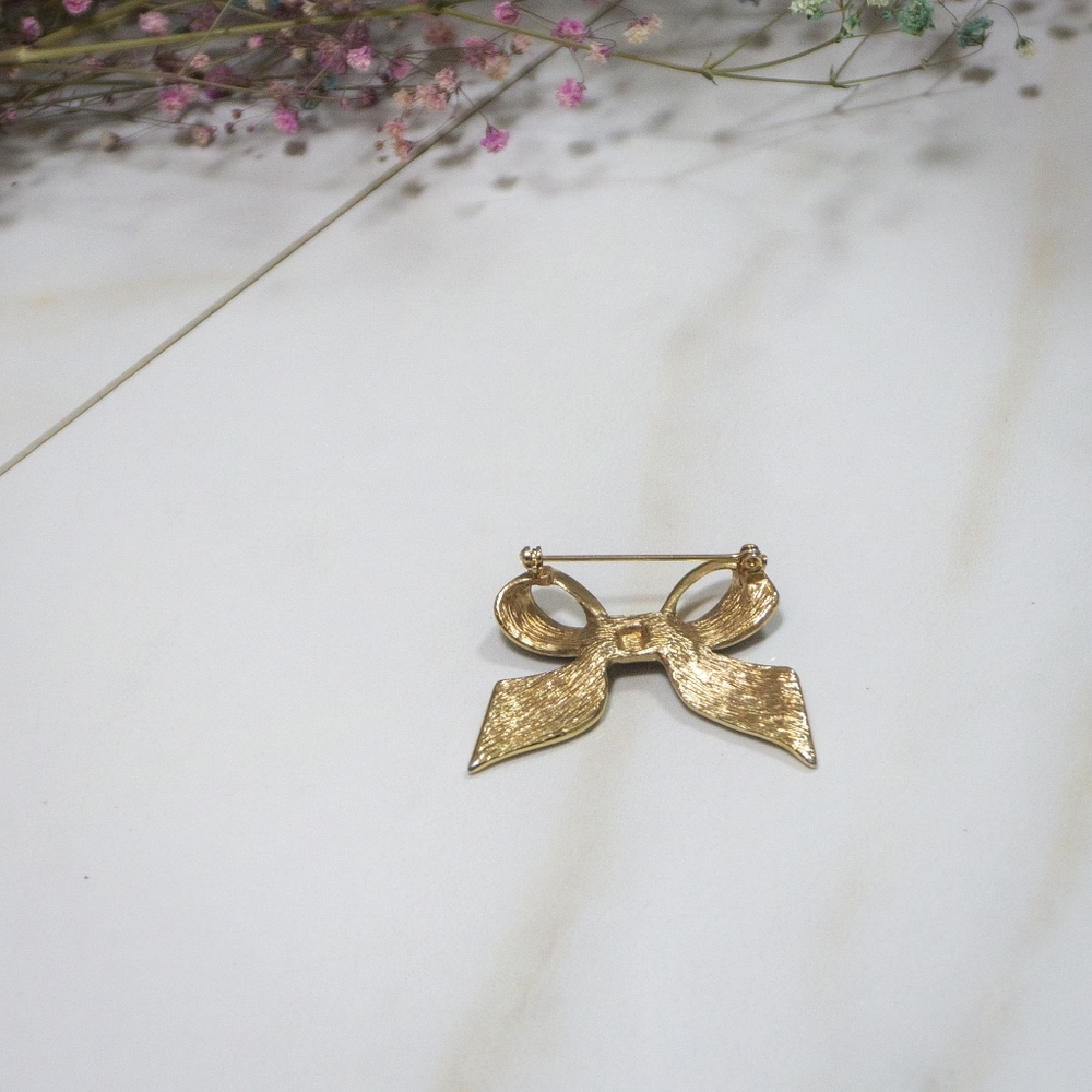 Metal bow pin - Picture 4 of 4